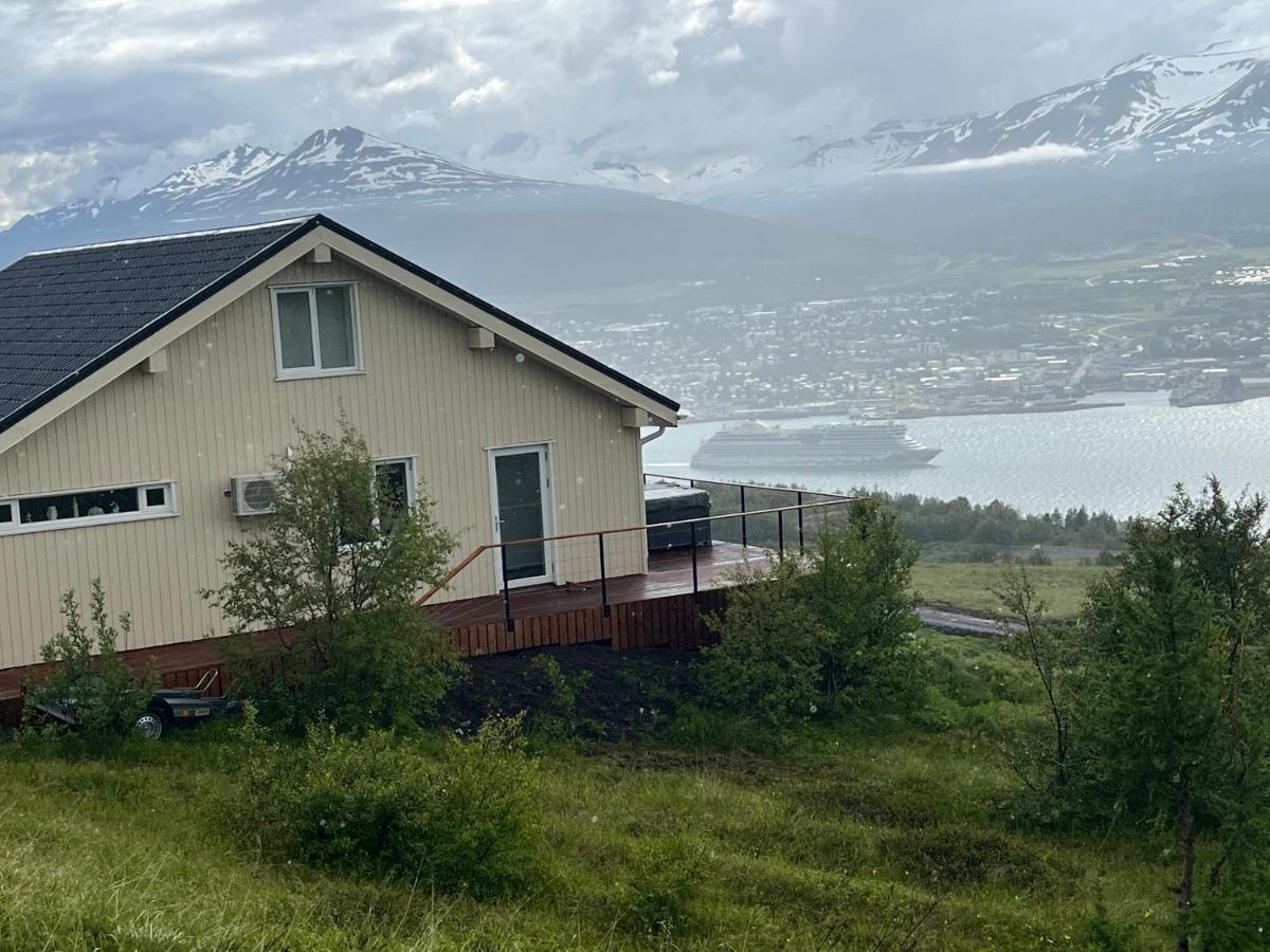 Akureyri - Cabin With An Amazing View Βίλα Εξωτερικό φωτογραφία